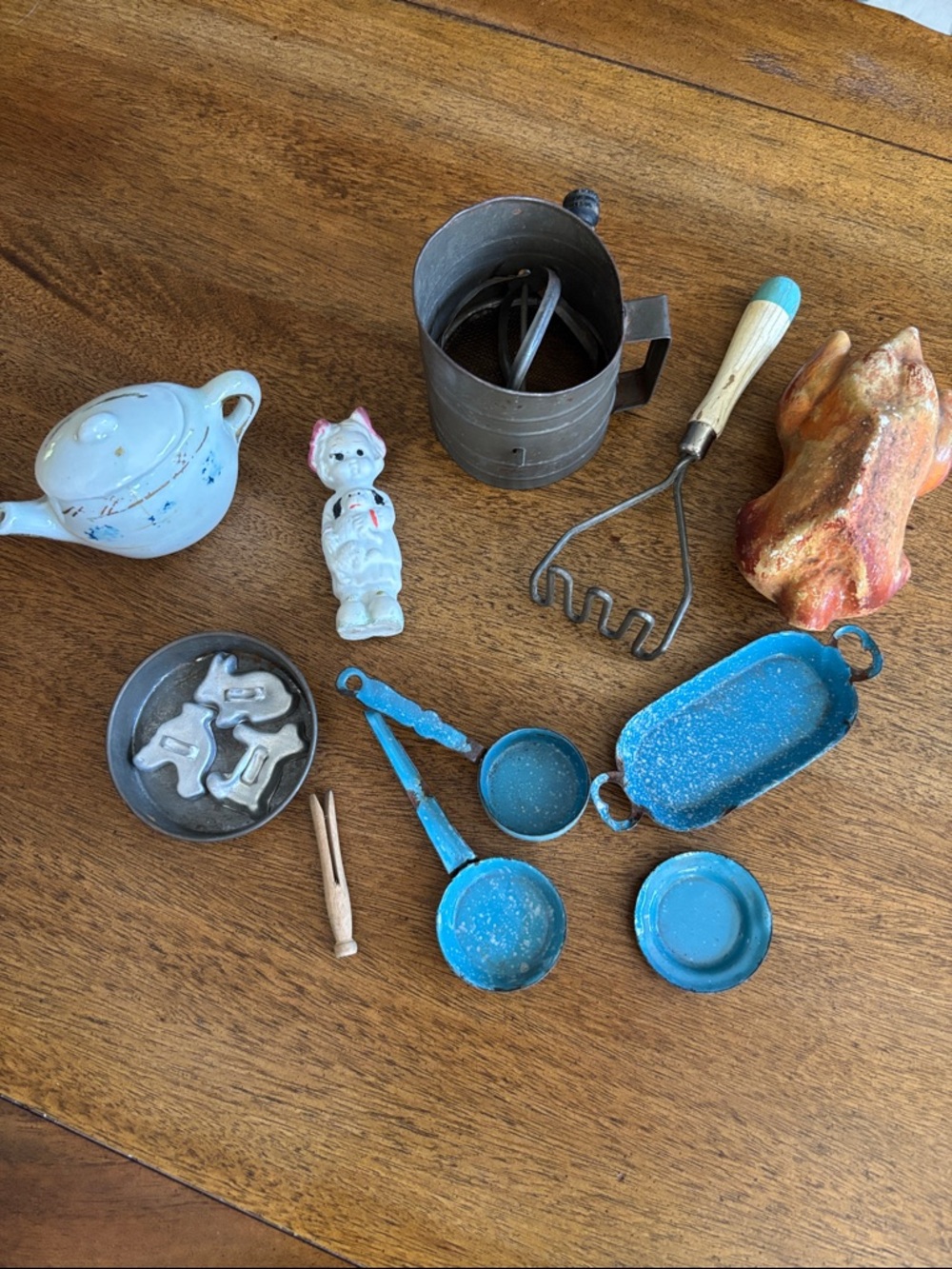Assorted Small Tin & Ceramic Toy Kitchen Pieces - Blue Accents